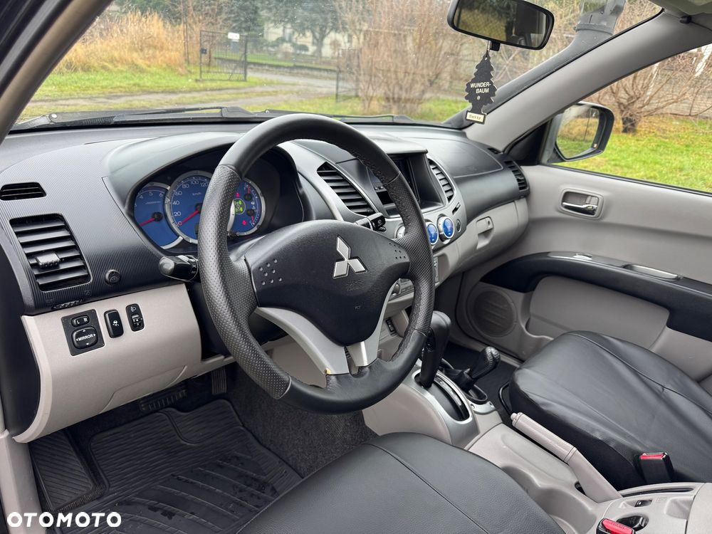 Mitsubishi L200 2.5 DID DAKAR EDITION - 14