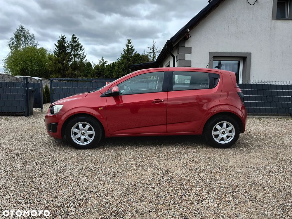 Chevrolet Aveo 1.2 LT - 17