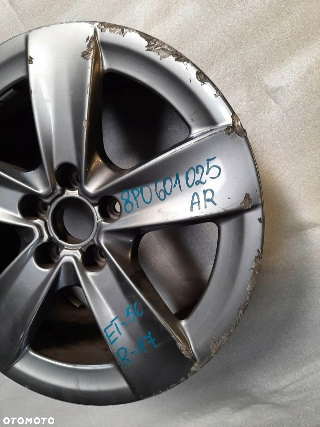 Audi A3 Alufelga Felga 17" 8P0601025AR - 3