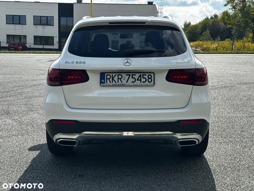 Mercedes-Benz GLC 300 4-Matic - 6