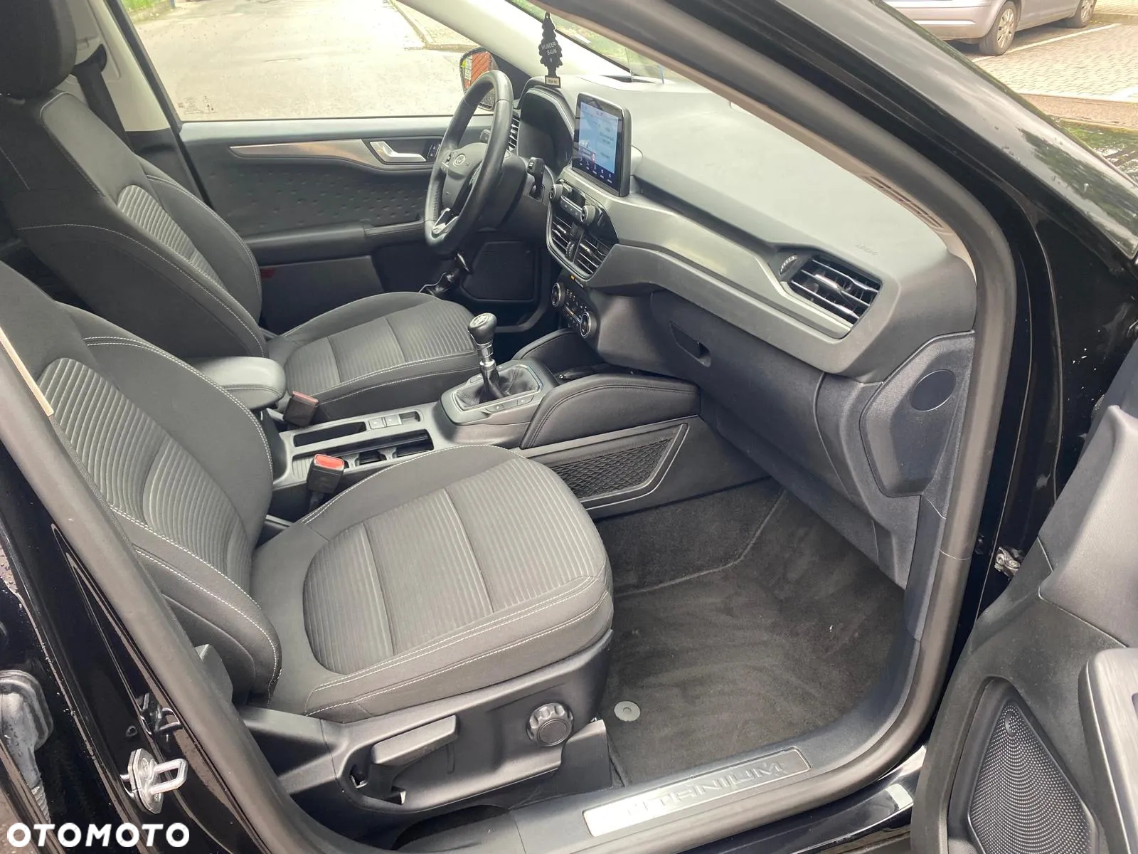 Ford Kuga 1.5 EcoBoost FWD Titanium - 9