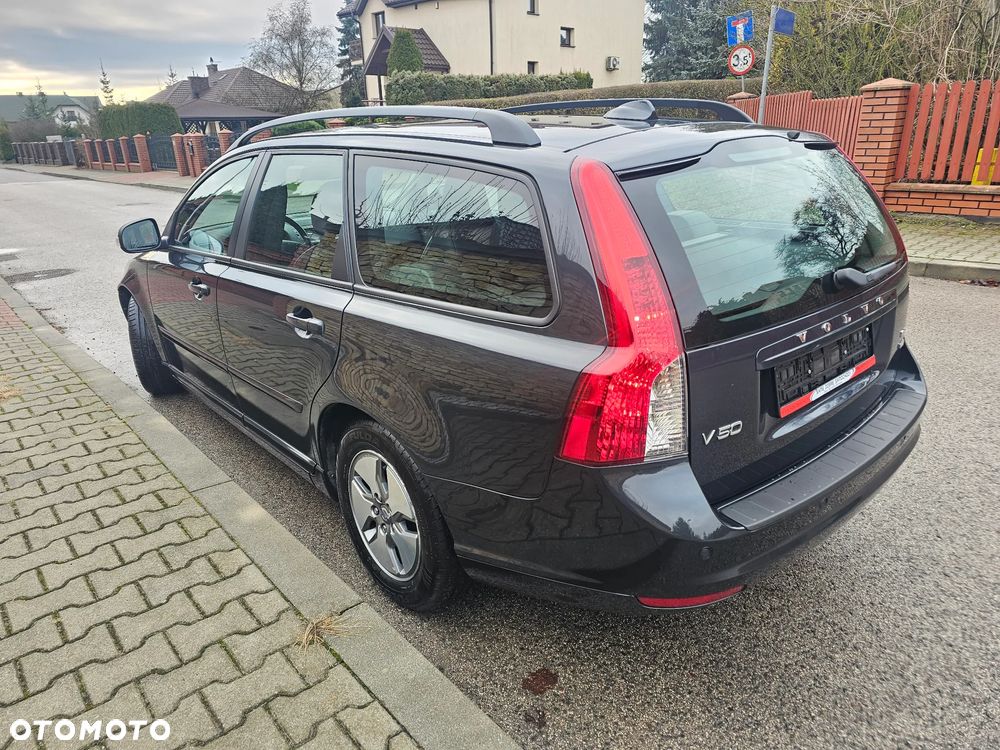 Volvo V50 1.6D Momentum - 9