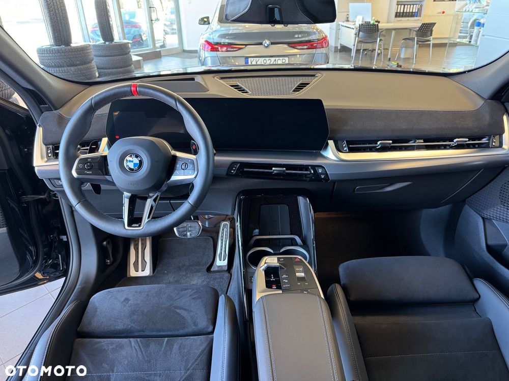 BMW X2 - 25
