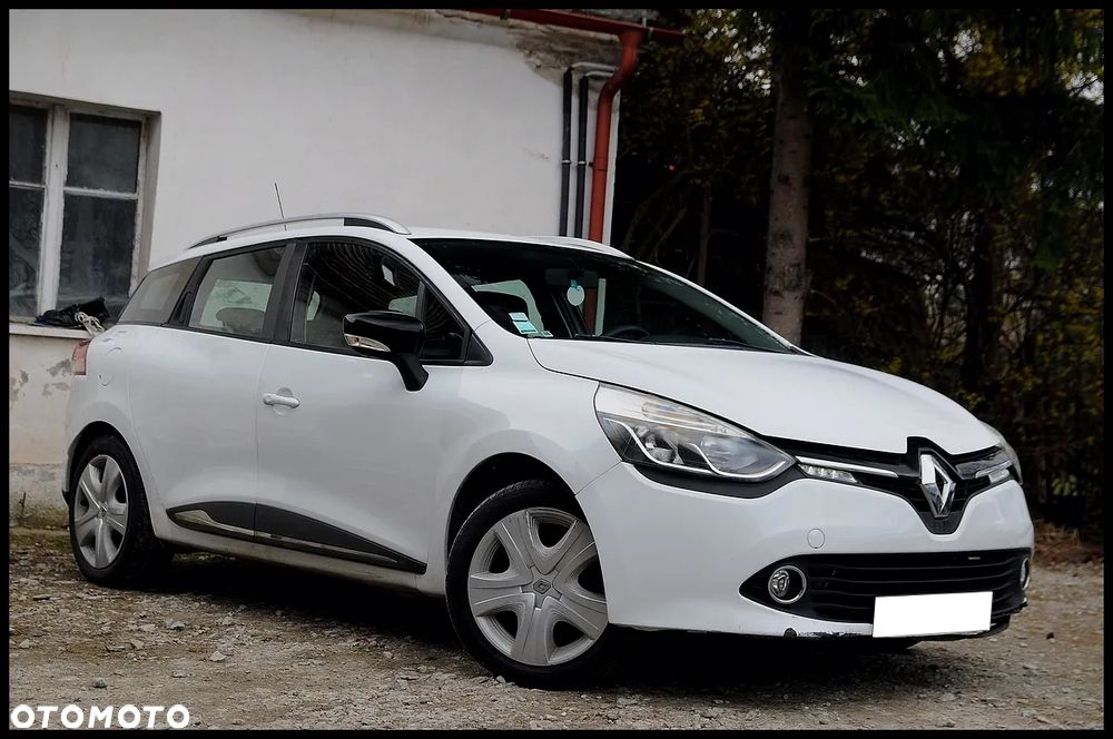 Renault Clio - 10