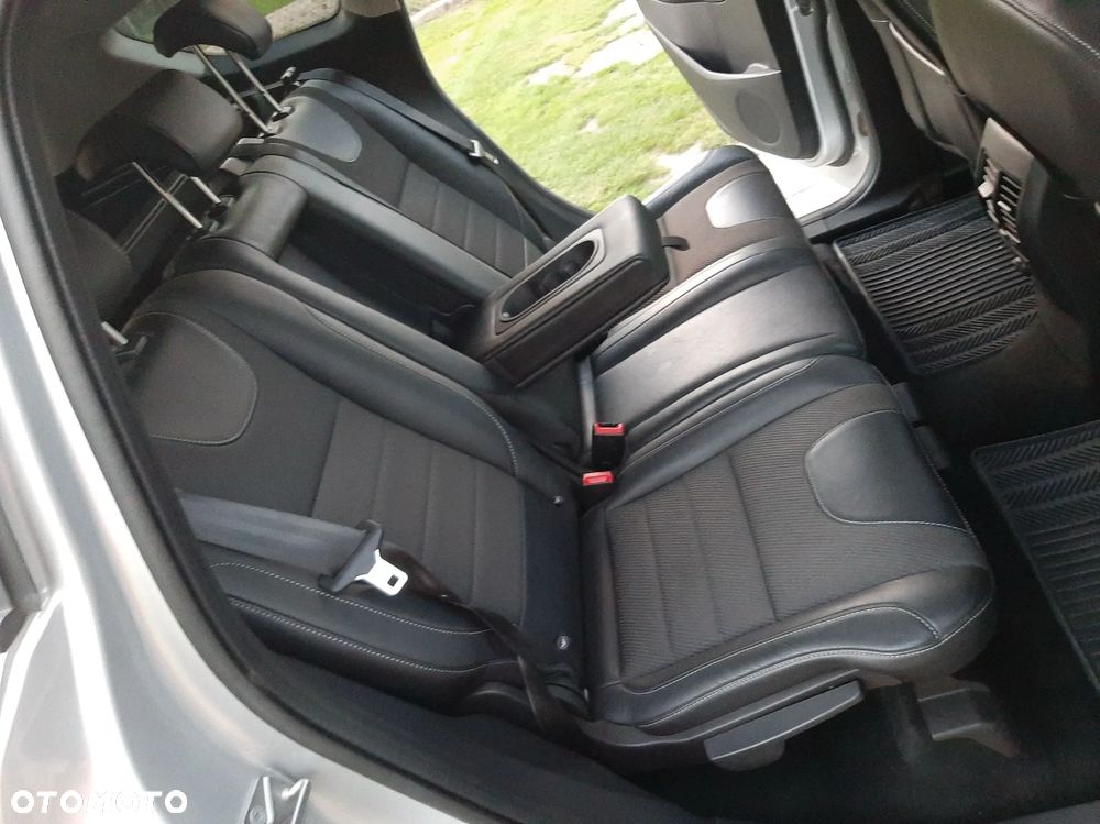 Ford Kuga - 14