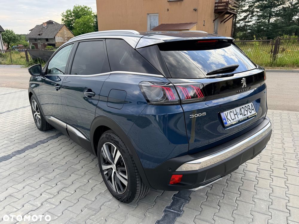 Peugeot 3008 1.6 PureTech Hybrid PHEV Allure Pack S&S EAT8 - 7