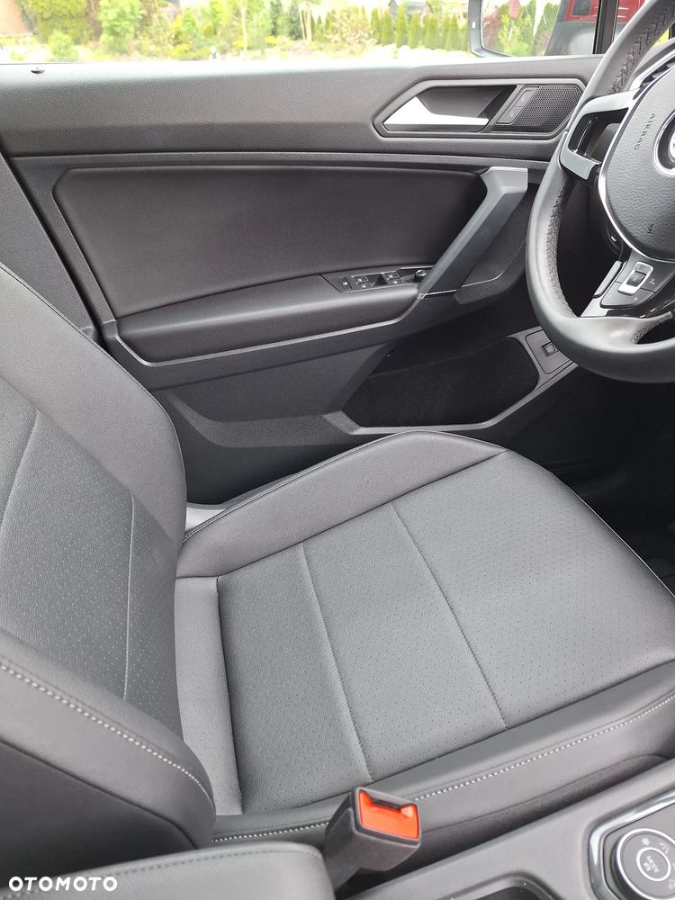 Volkswagen Tiguan - 29