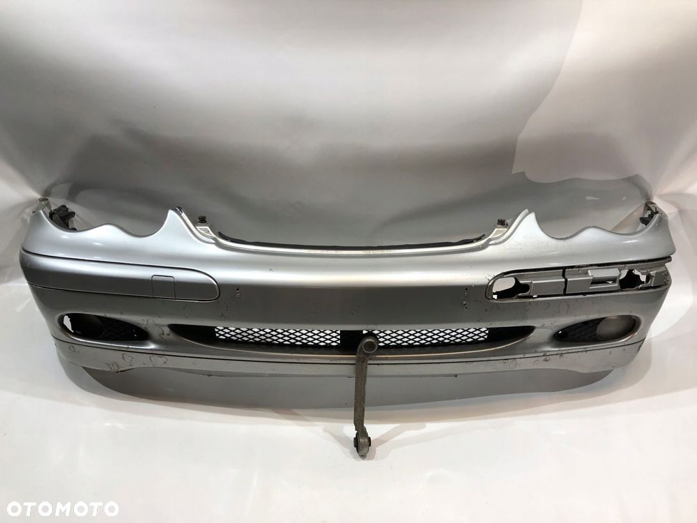 mercedes w203 zderzak przód przedni 2003 - 2