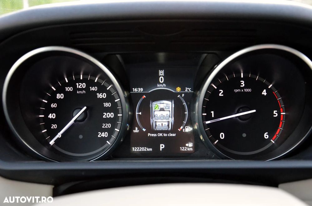 Land Rover Discovery 2.0 L TD4 HSE Luxury - 30