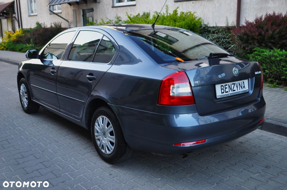 Skoda Octavia 1.6 Team Edition - 6