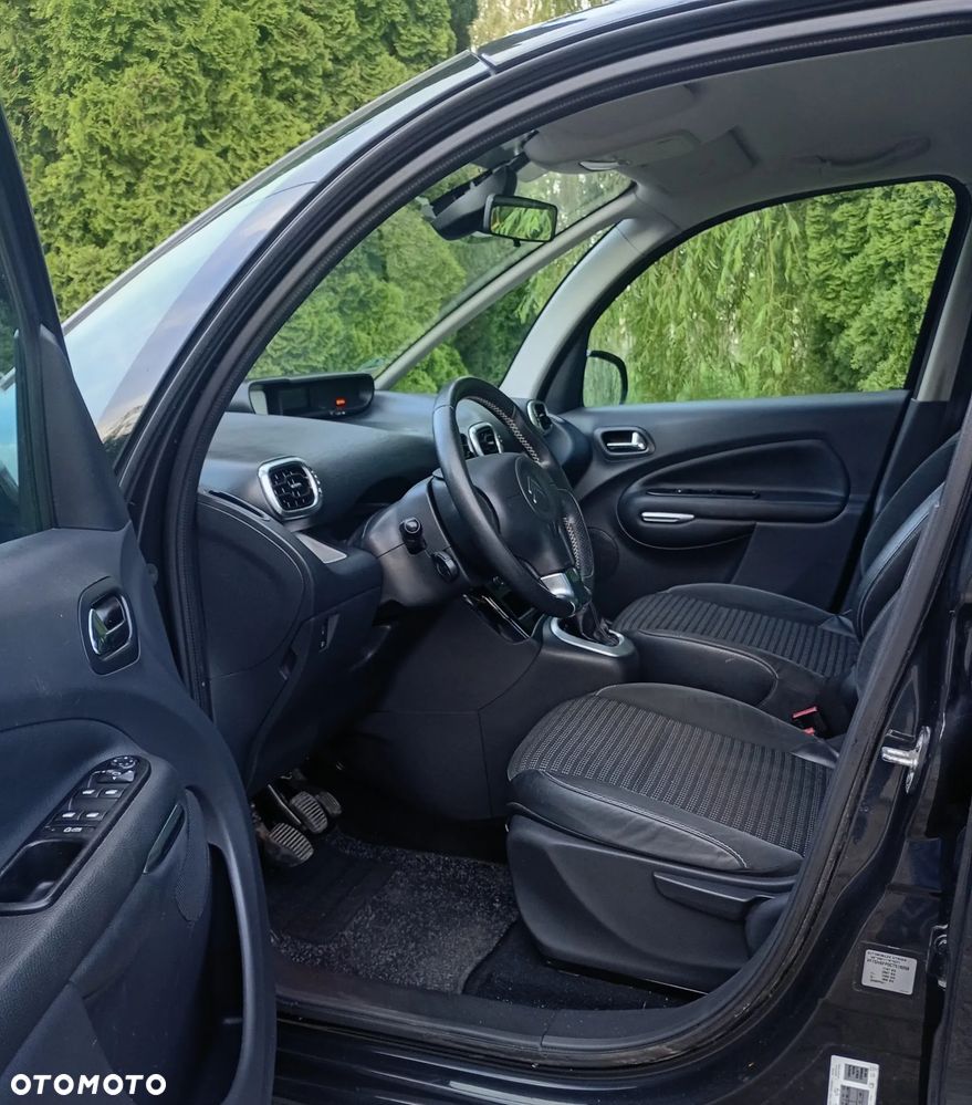 Citroën C3 Picasso 1.4i Exclusive - 9