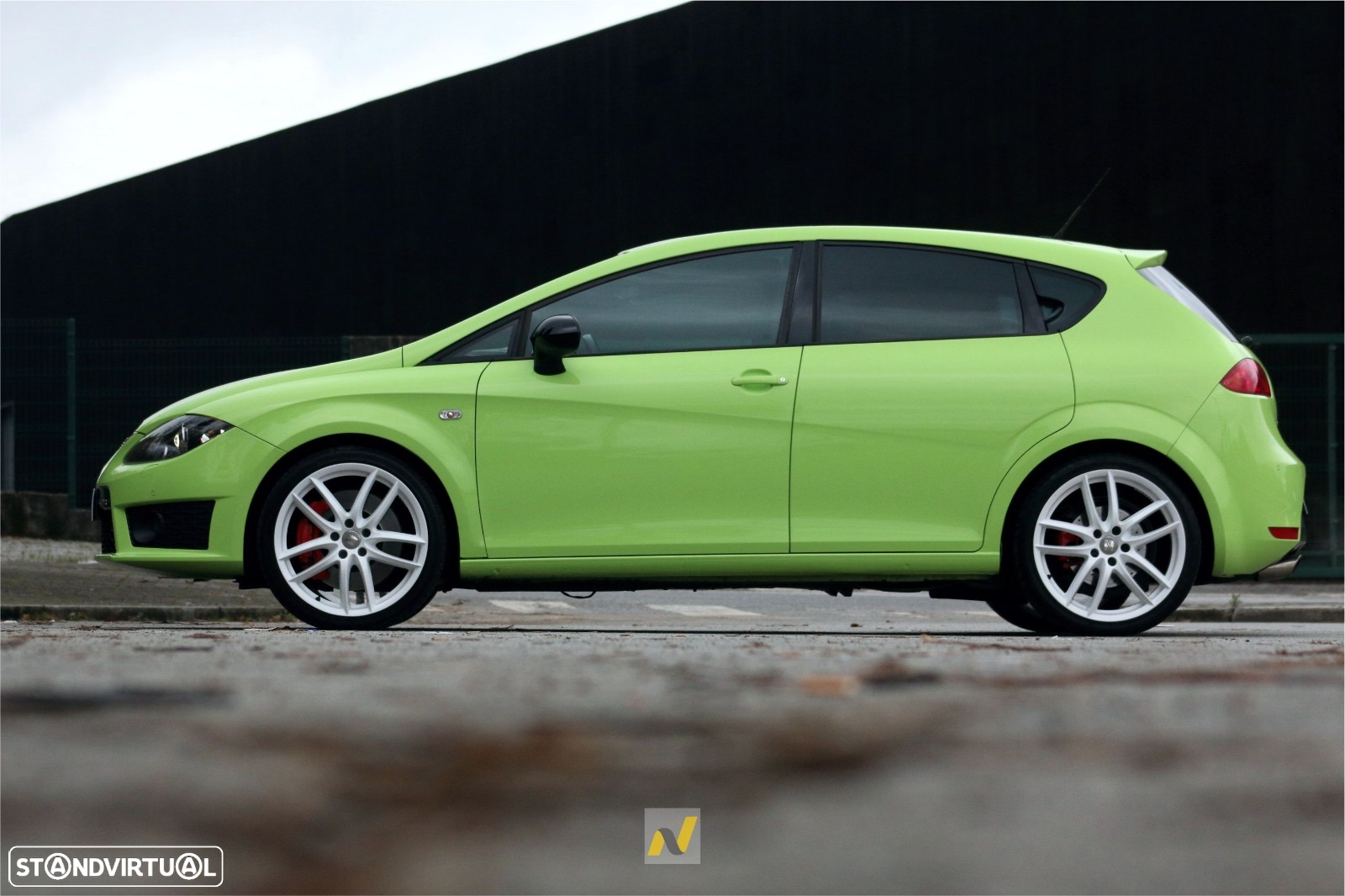 SEAT Leon 2.0 TSI Cupra R - 2