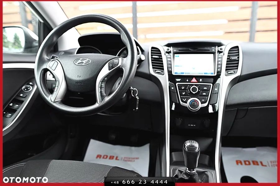 Hyundai i30 1.4 Blue Comfort - 22