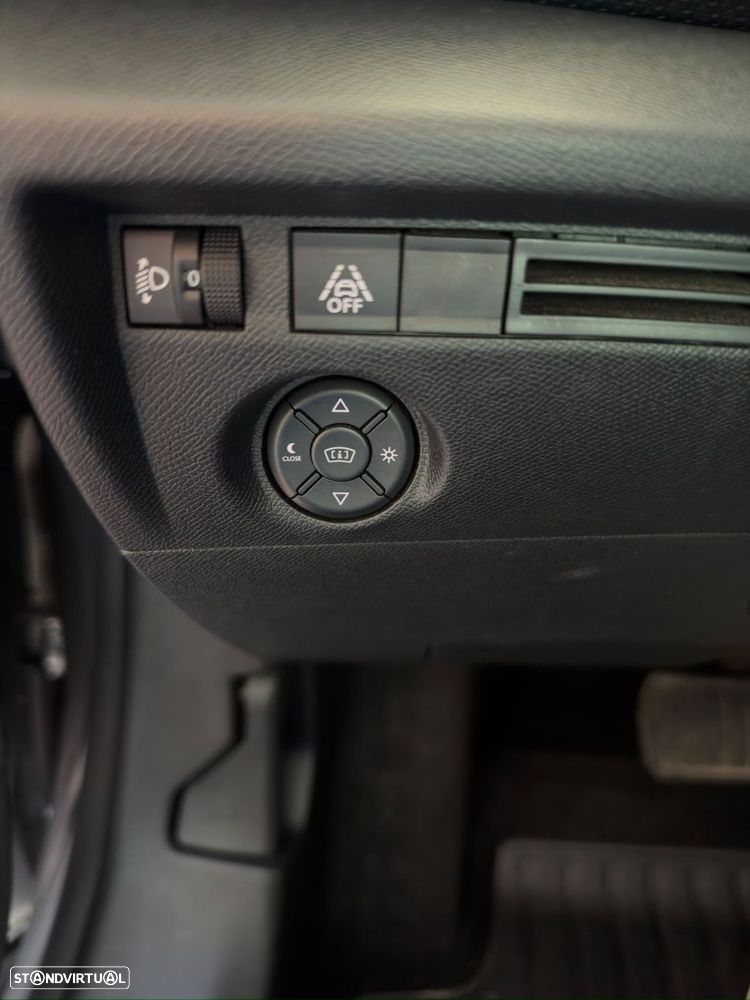 Citroën C4 1.5 BlueHDi Shine Pack EAT8 - 15
