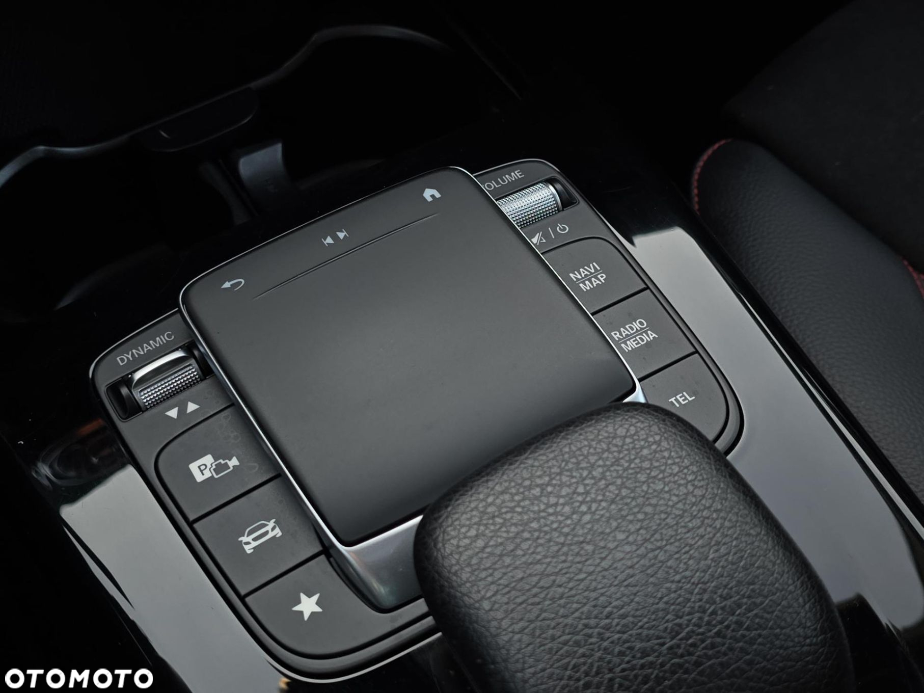 Mercedes-Benz Klasa A 250 e 8G-DCT AMG Line - 23