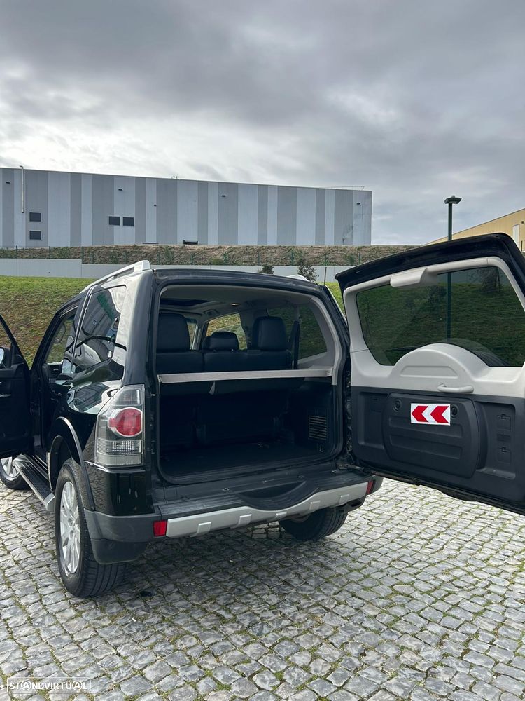 Mitsubishi Pajero 3.2 DI-D Instyle CA FPF - 14