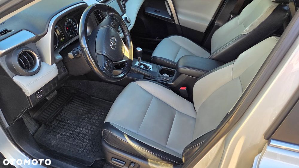 Toyota RAV4 2.5 4x2 Hybrid Executive - 9