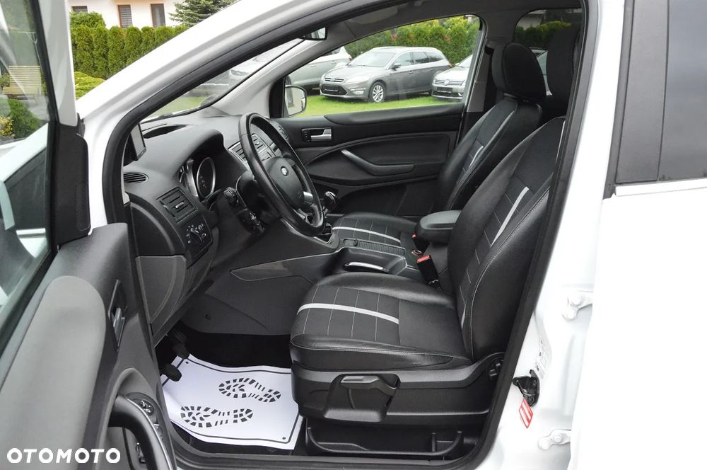 Ford Kuga 2.0 TDCi 4WD Titanium - 22