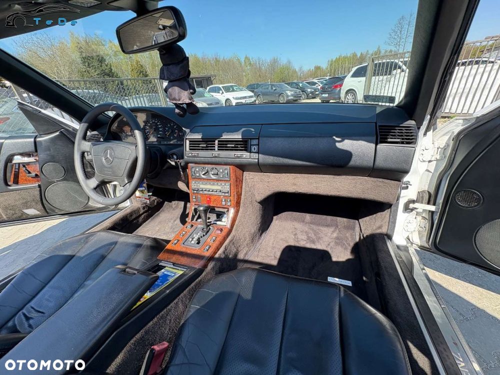 Mercedes-Benz SL 500 - 12