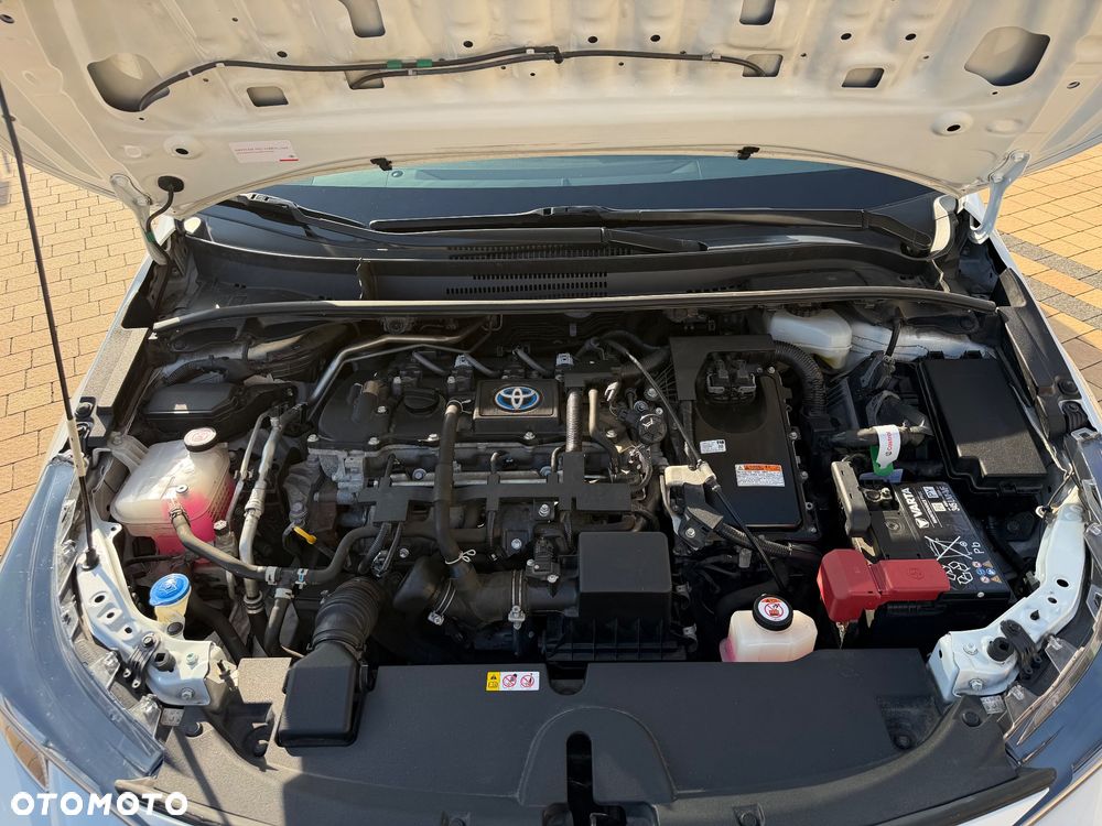 Toyota Corolla 1.8 Hybrid Comfort - 28