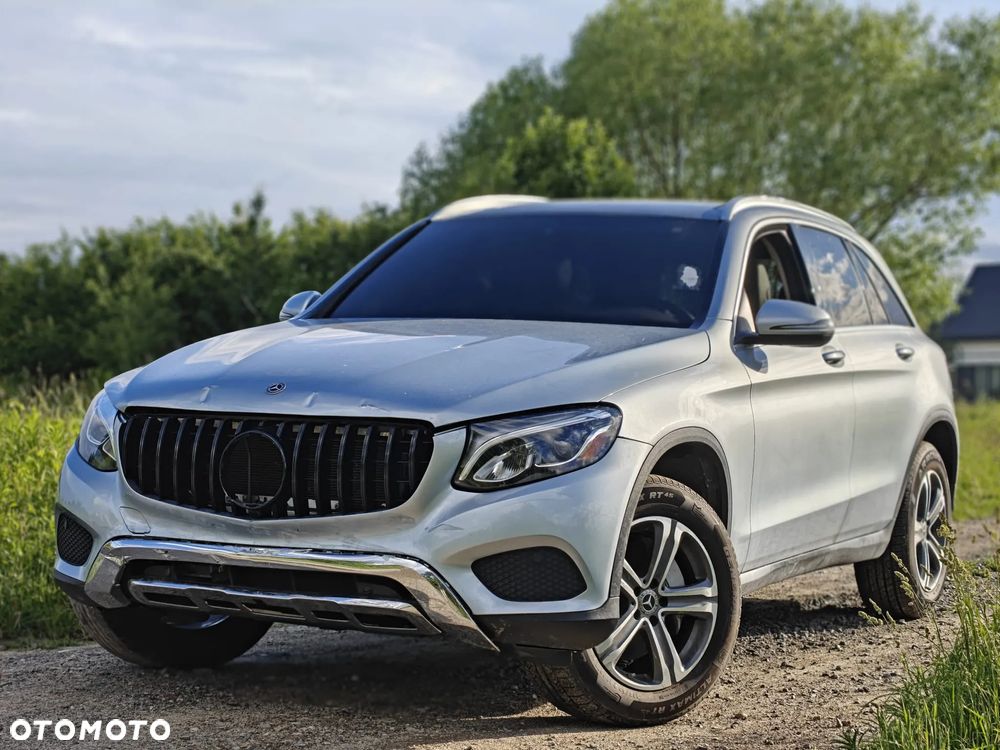 Mercedes-Benz GLC 300 4Matic 9G-TRONIC Exclusive - 4
