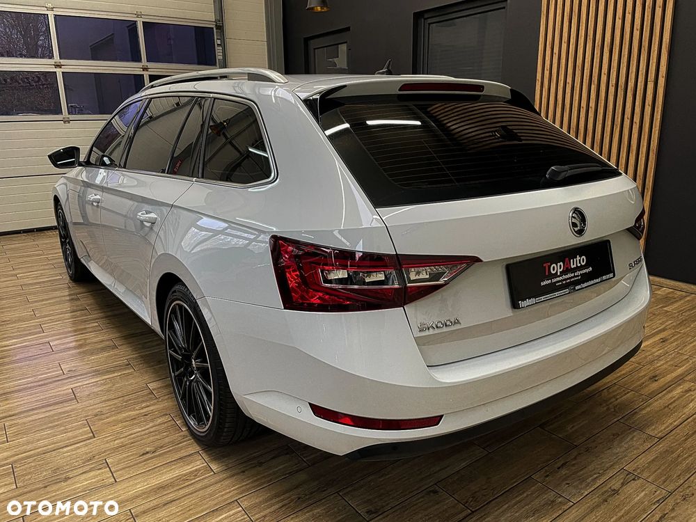 Skoda Superb 2.0 TDI Ambition DSG - 10