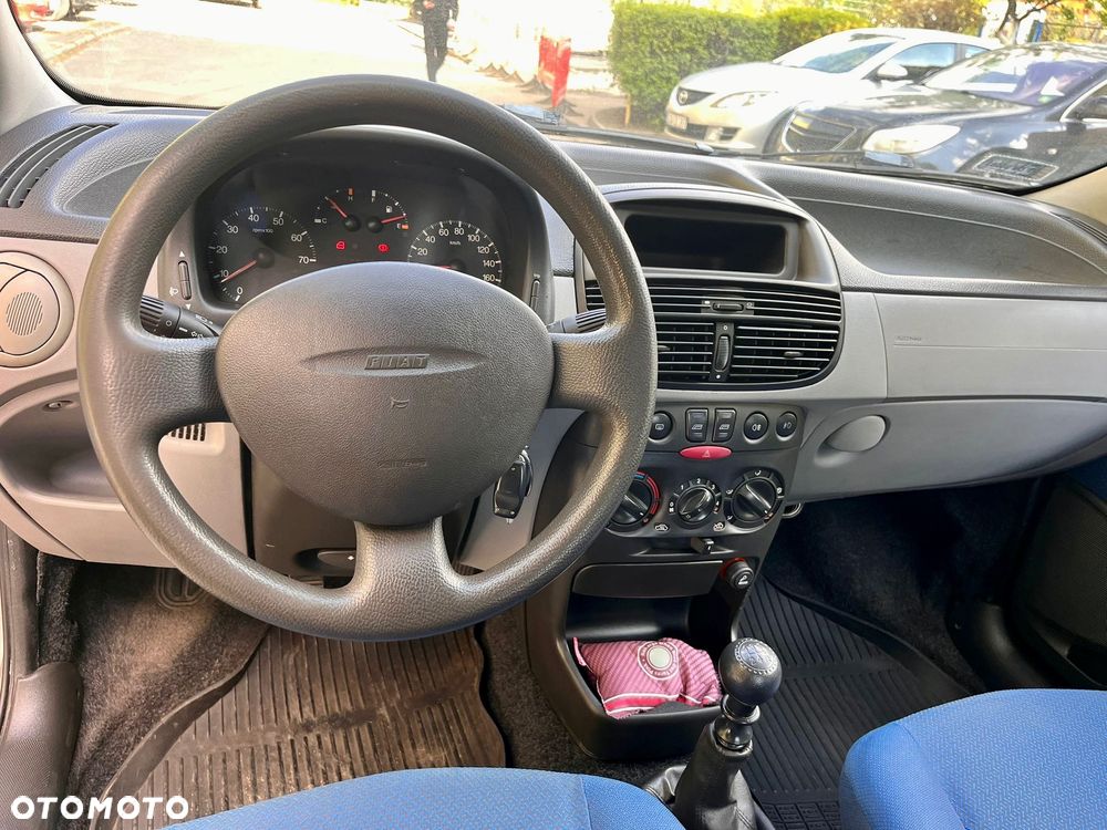Fiat Punto - 13