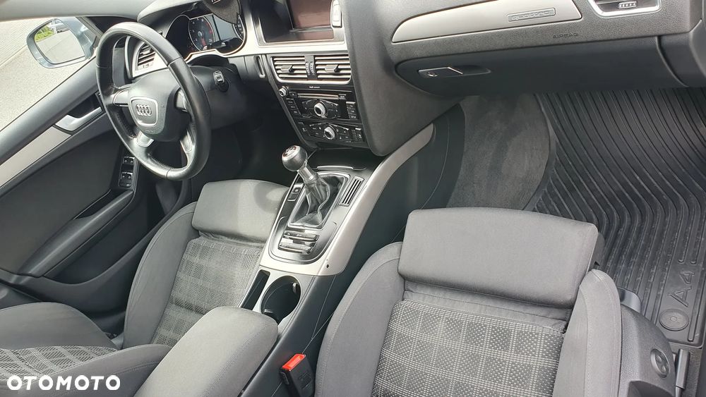 Audi A4 Avant 2.0 TFSI quattro Ambition - 20