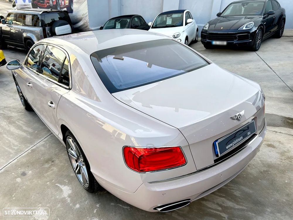 Bentley Continental Flying Spur - 49