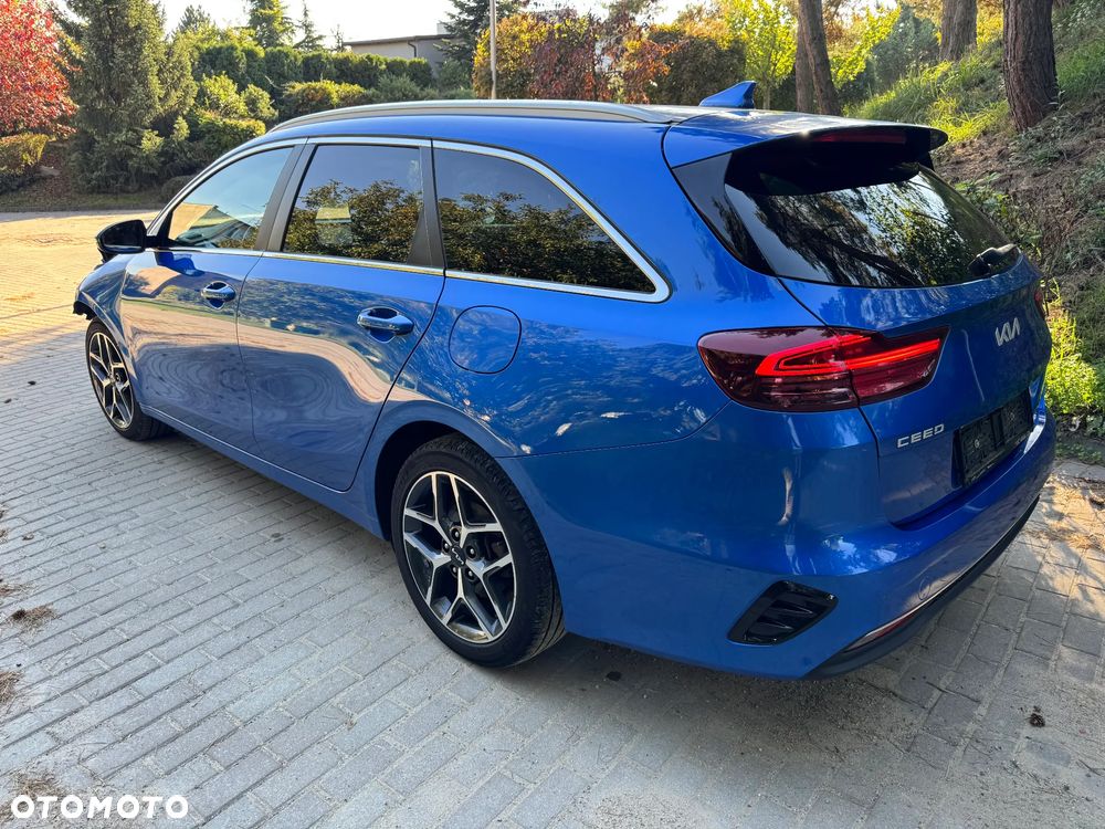 Kia Ceed - 5