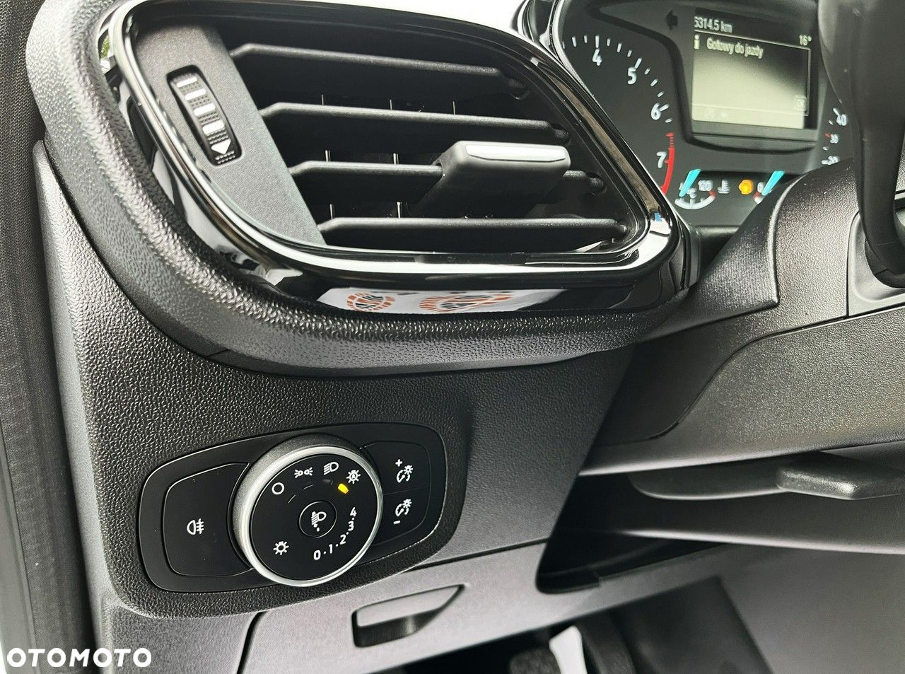 Ford Fiesta - 27