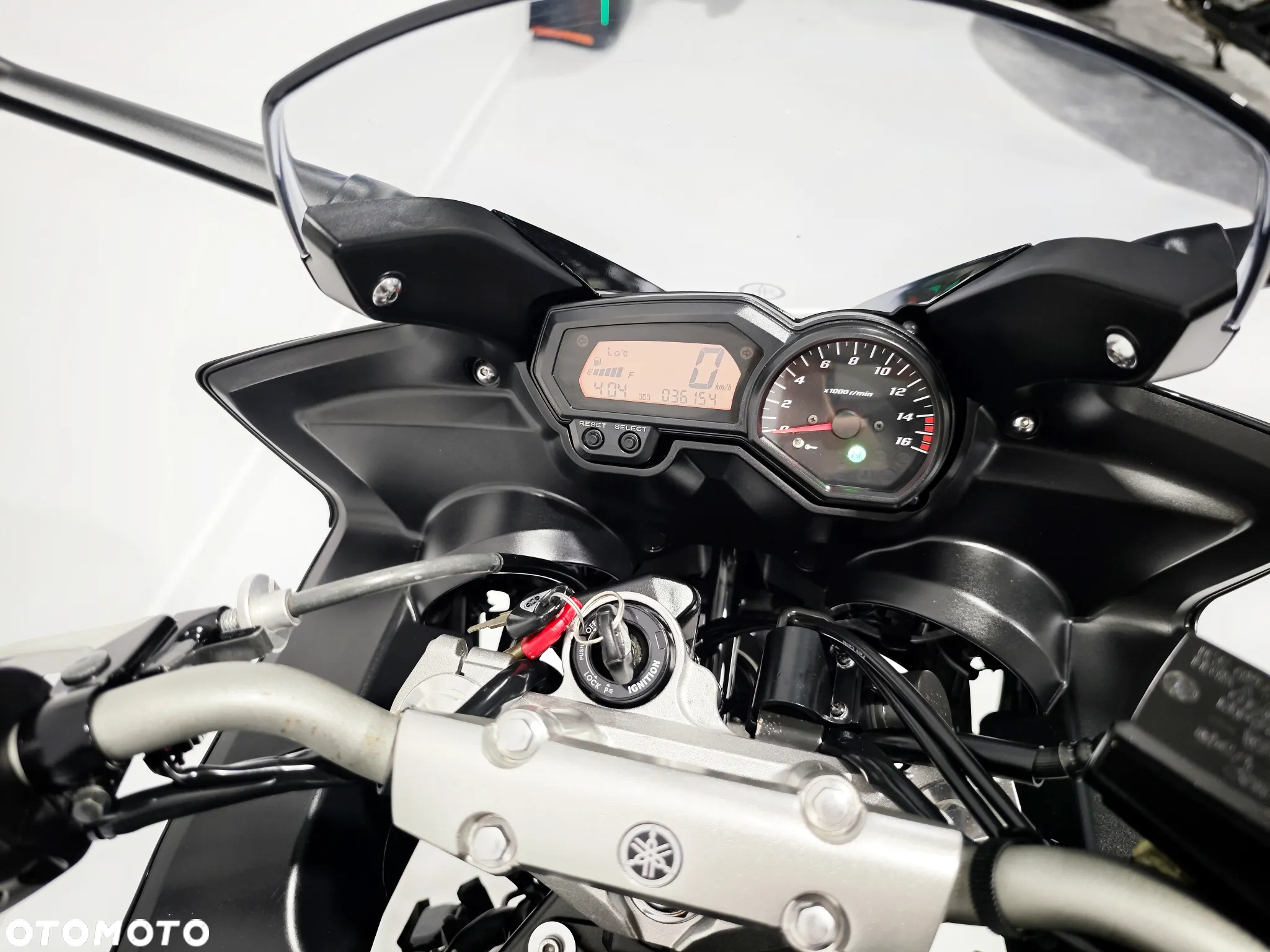 Yamaha FZ - 6