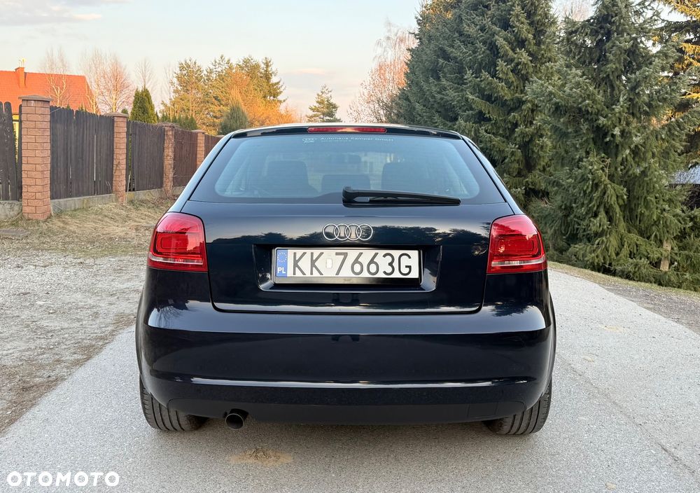 Audi A3 3-drzwiowe 1.6 TDI DPF Ambition - 9