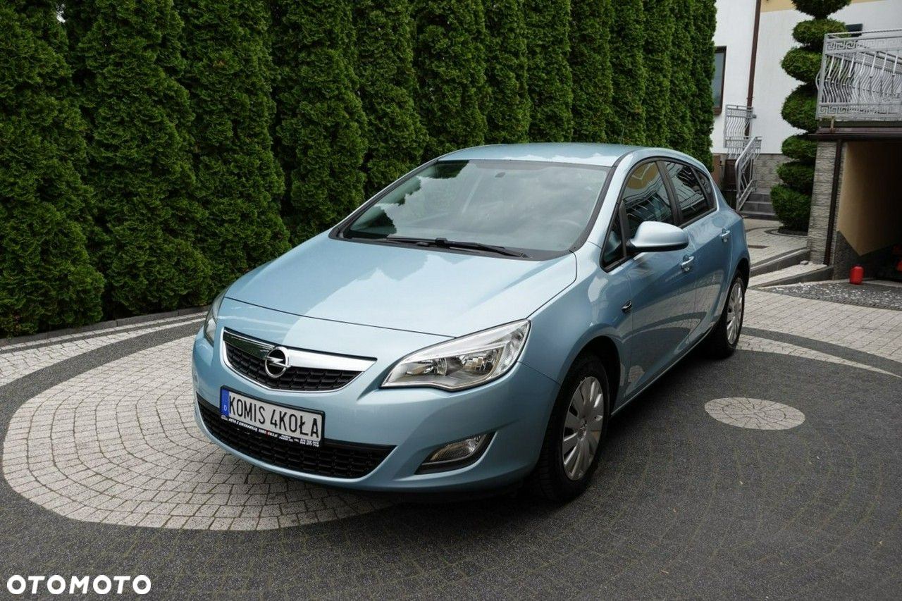 Opel Astra - 8