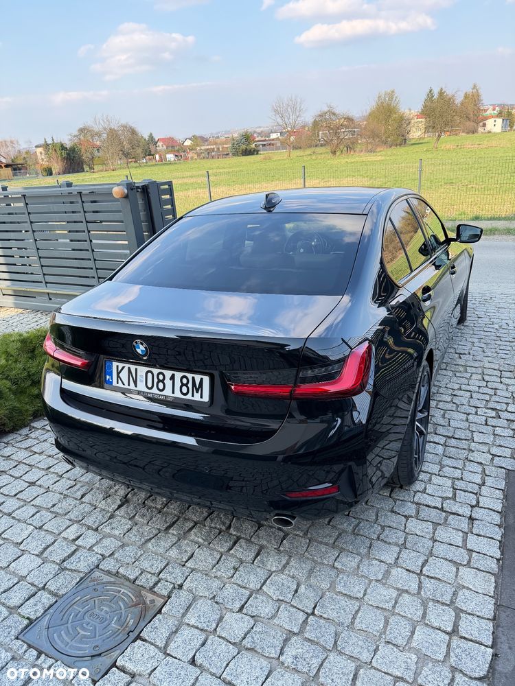 BMW Seria 3 320d Sport Line Shadow - 3