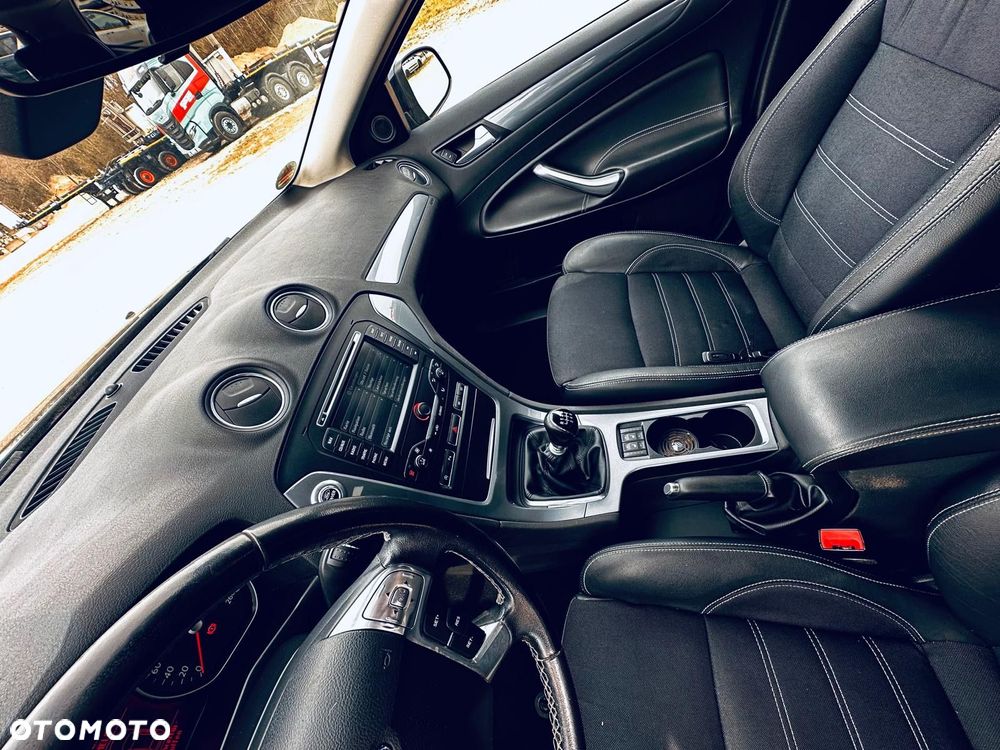 Ford Mondeo 1.6 T Platinium X Plus (Trend) - 11