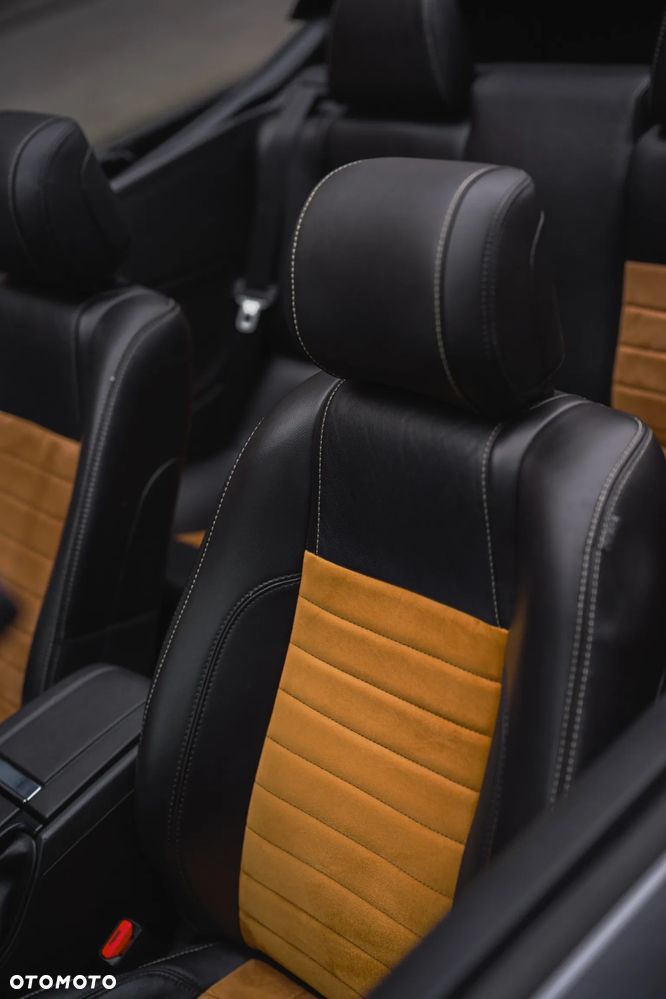 Ford Mustang 3.7 V6 Premium - 27