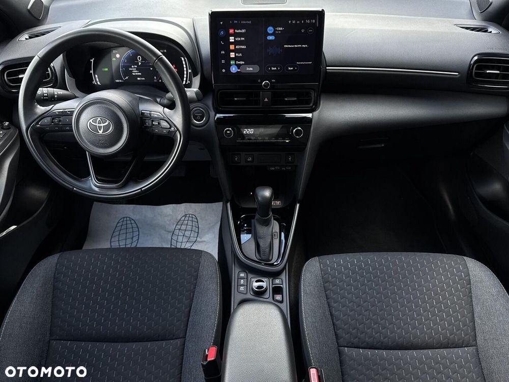 Toyota Yaris Cross Hybrid 1.5 Style AWD - 17