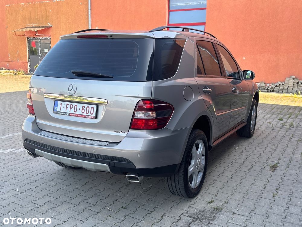 Mercedes-Benz ML 300 CDI 4-Matic - 12