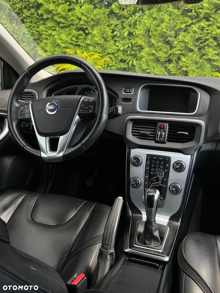 Volvo V40 Cross Country T3 Ocean Race - 22