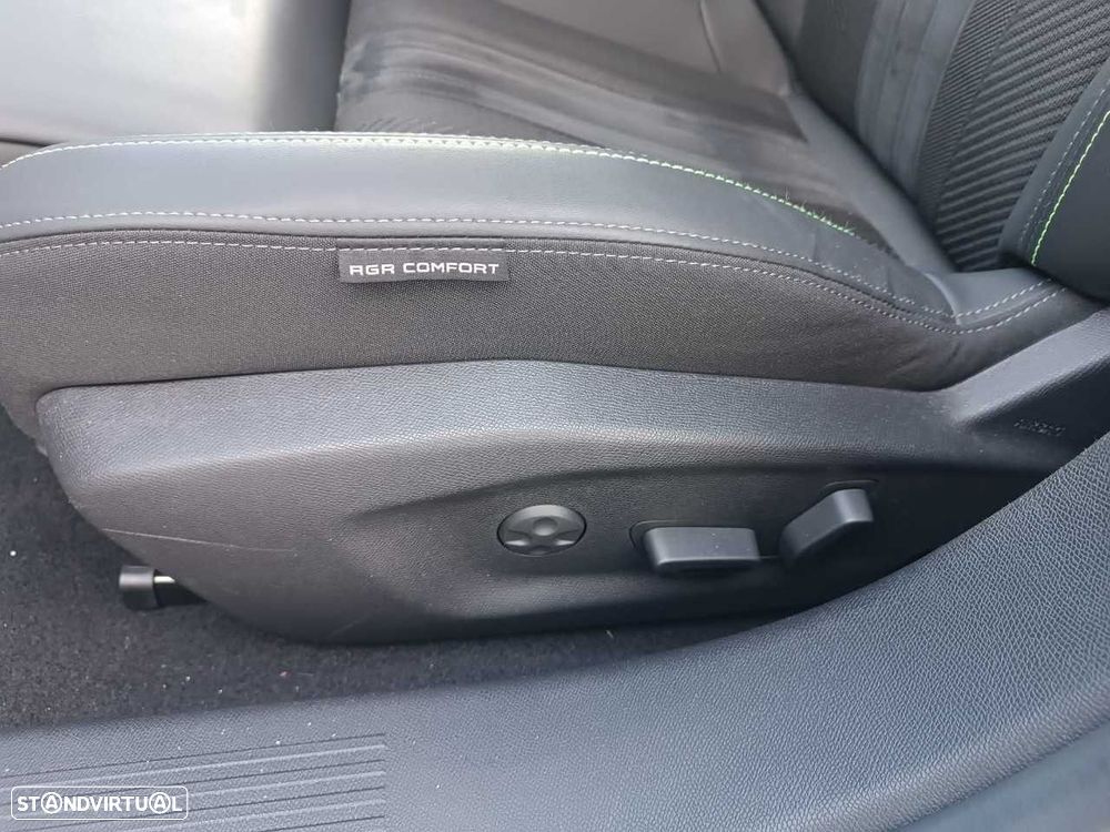 Peugeot E-408 58 kWh GT - 11