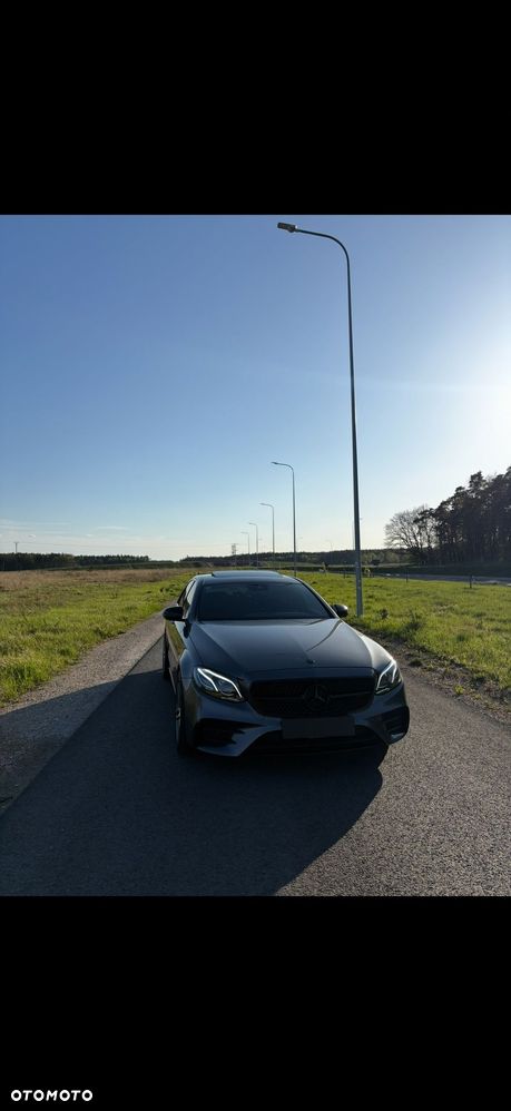 Mercedes-Benz Klasa E 43 AMG 4-Matic - 4