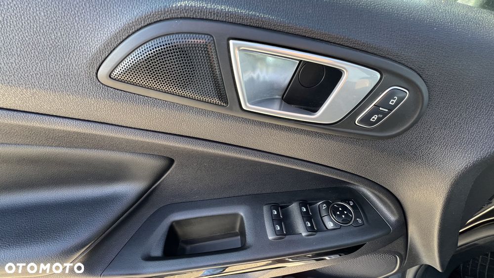Ford EcoSport - 16