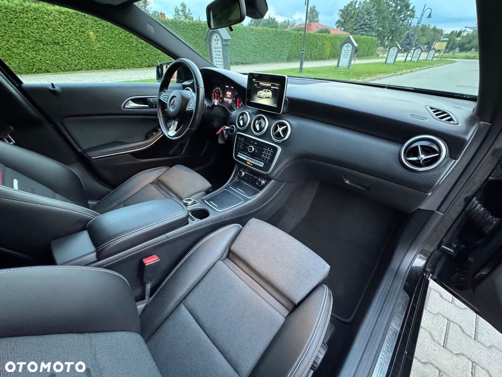 Mercedes-Benz Klasa A 160 d 7G-DCT - 20