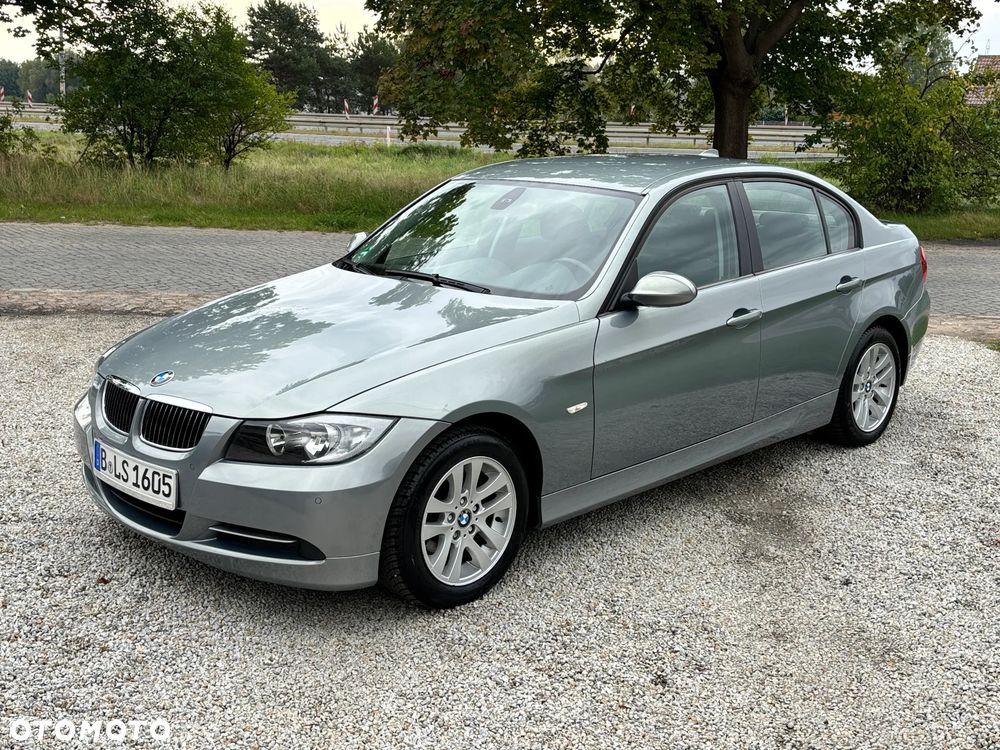 BMW Seria 3 - 16