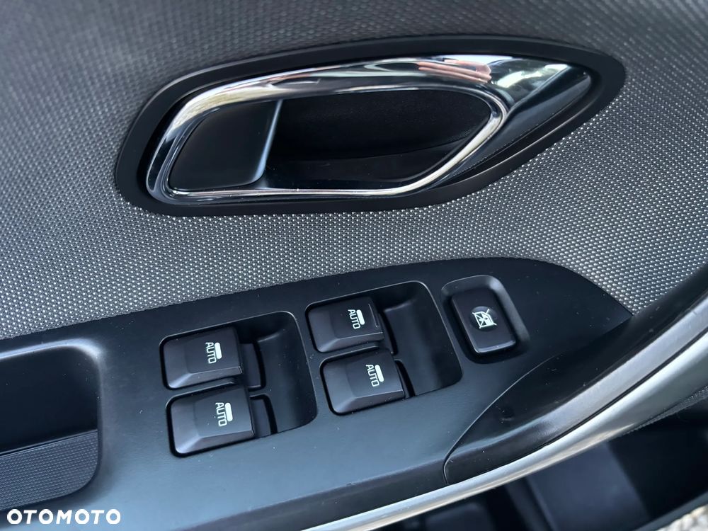 Kia Ceed 1.6 CRDi 128 Dream Team Edition - 26