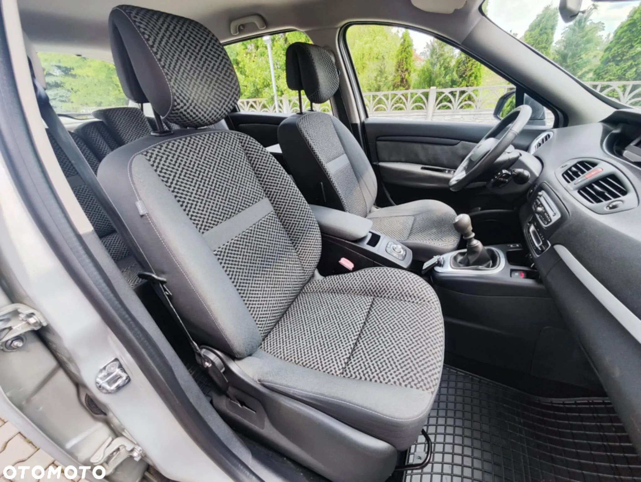 Renault Scenic 1.5 dCi Dynamique - 25