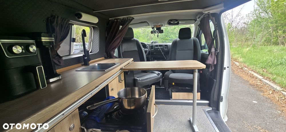 Opel Vivaro - 7
