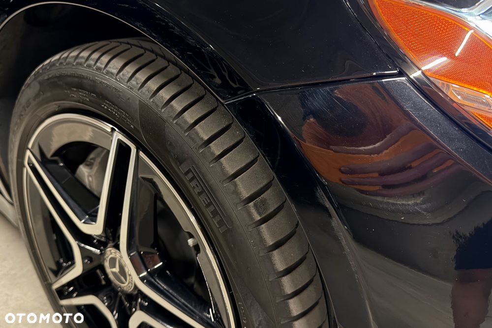 Mercedes-Benz Klasa C 300 4MATIC 9G-TRONIC - 31