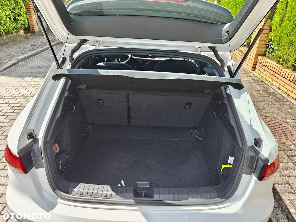 Audi A3 Sportback 35 TFSI mHEV S tronic - 15
